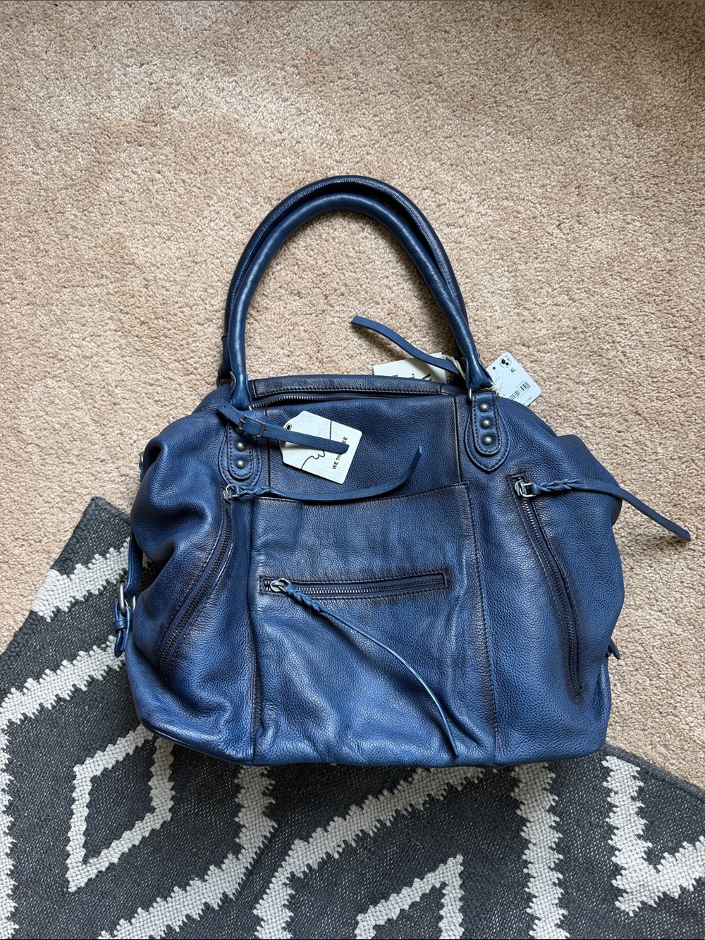 Free People Emerson Dark Rinse NWT - Picture 3 of 5